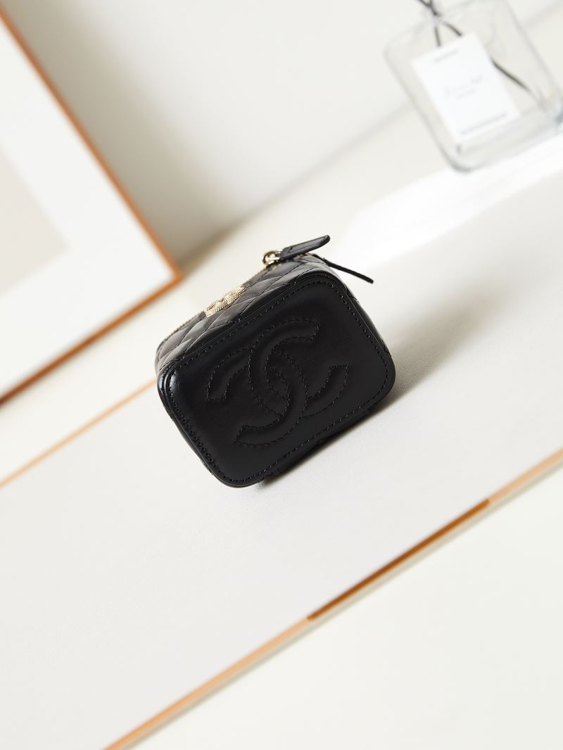 Ch**el cosmetic bags